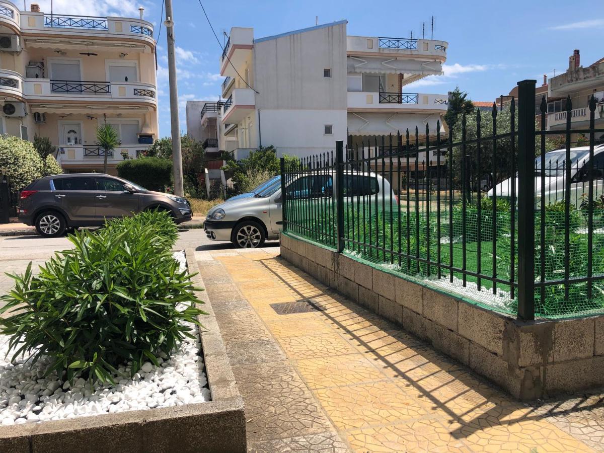 Orfeas Suite Néa Péramos Buitenkant foto